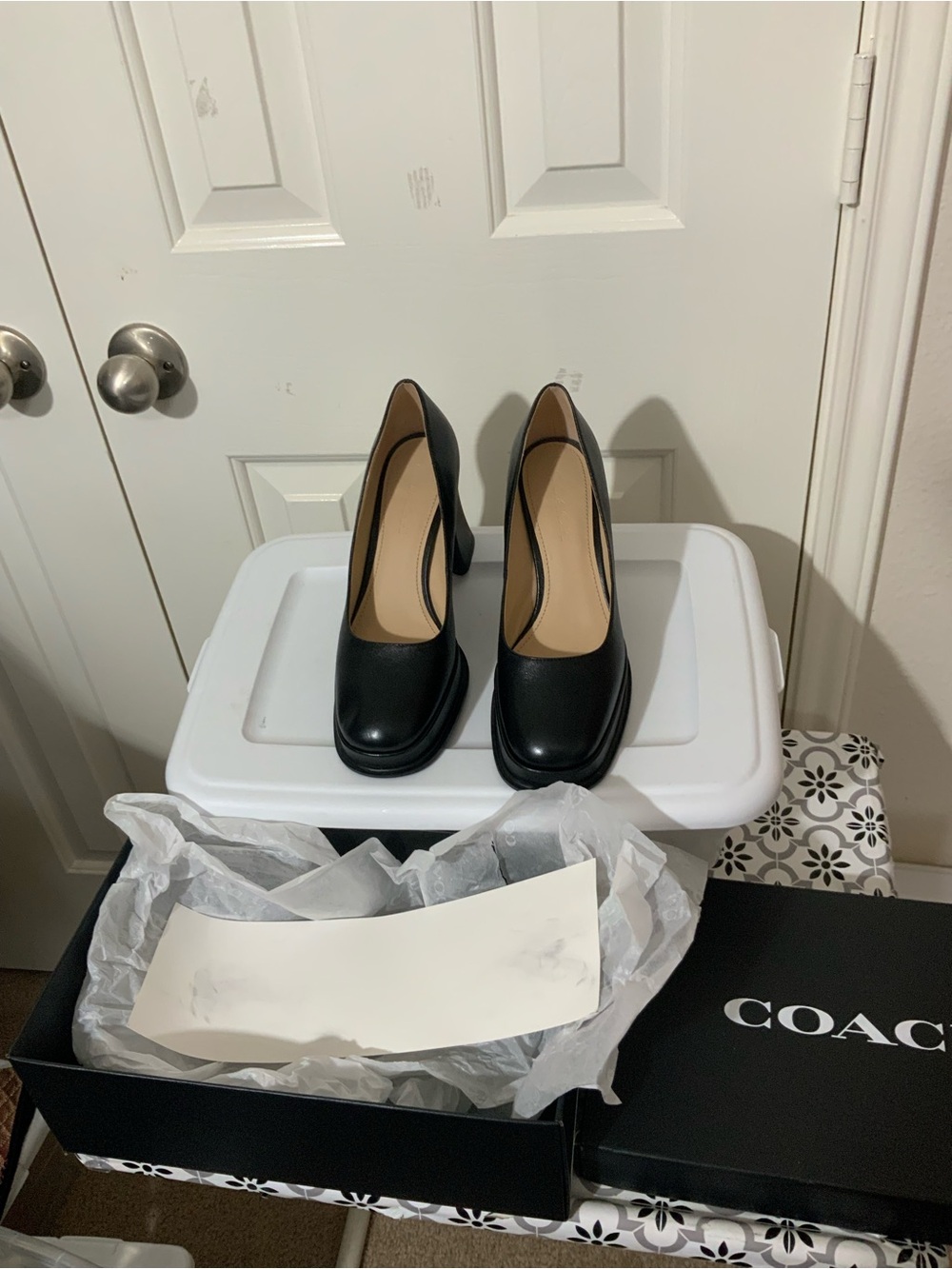 COACH
Women's Sculpted Block Heel Pumps
